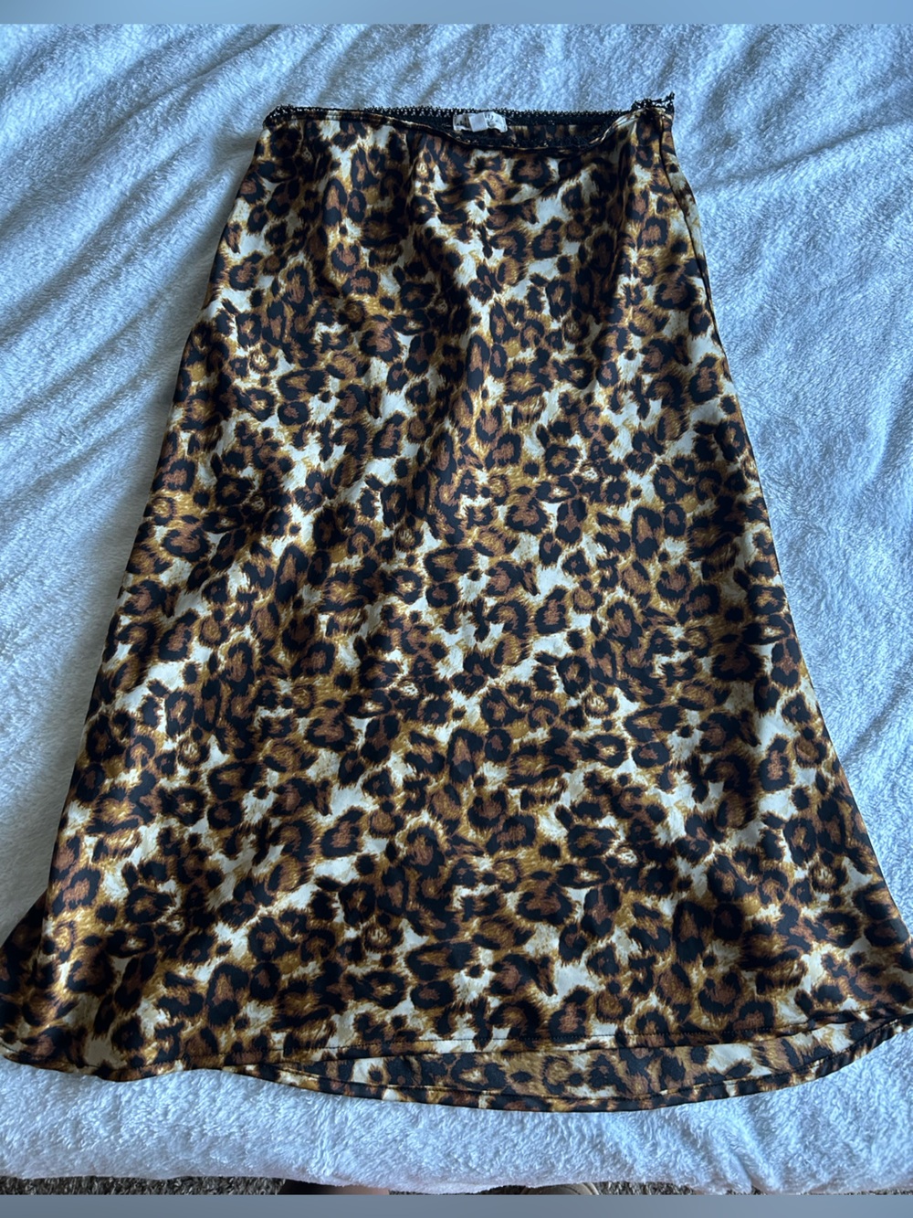 Leopard-Print Skirt with Black Lace Trim